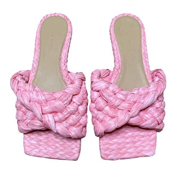 Bottega Veneta Pink Raffia Stretch Flat Sandals in Blossom Size 36 / US 6 - Picture 10 of 14